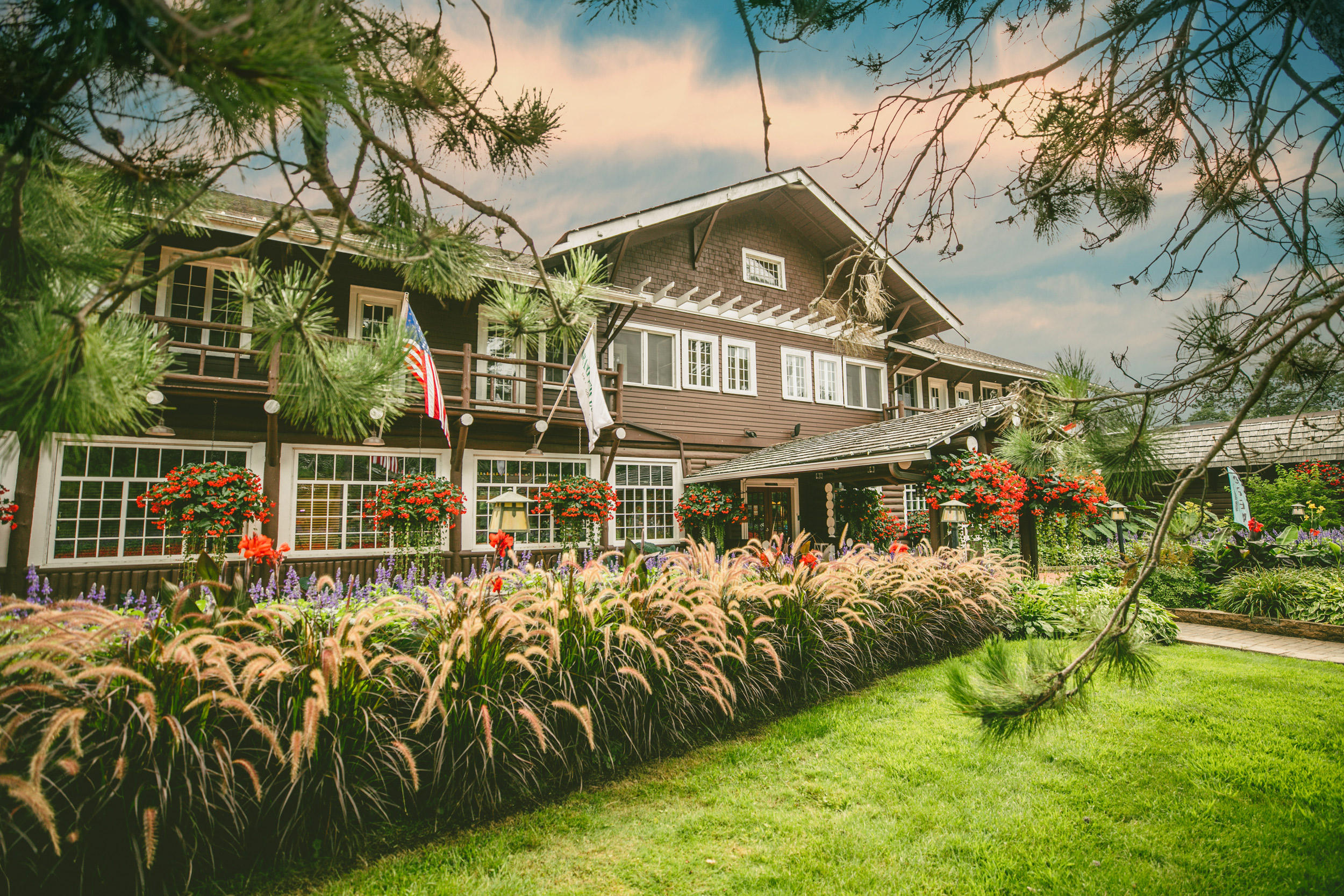 Resort Grand View Lodge Media Site